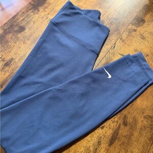 Nike Womans Blue Dry Fit Leggings